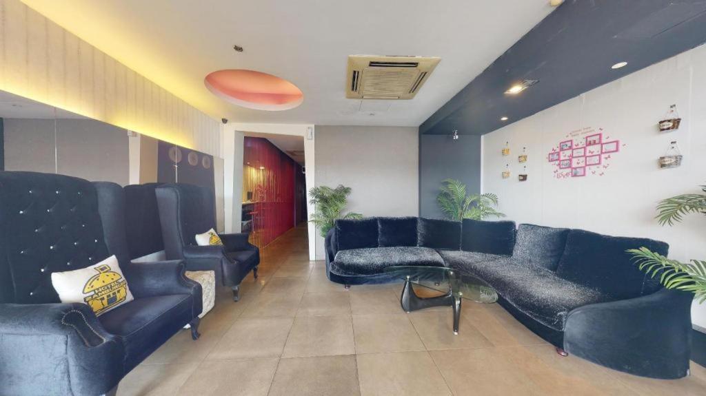 Hotel Zamburger Bliss Johor Bahru Exterior foto